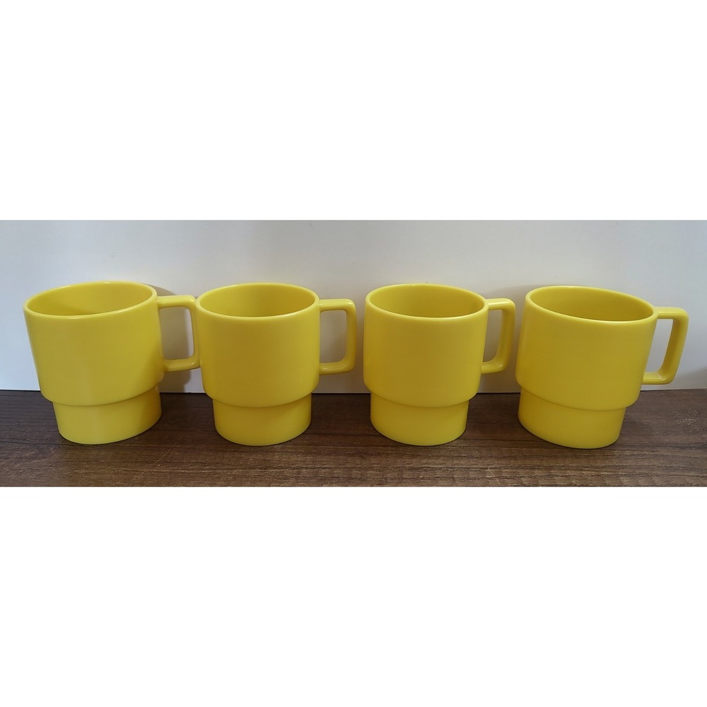 4 Vintage Yellow Texas Ware Melamine Cups Mugs A6